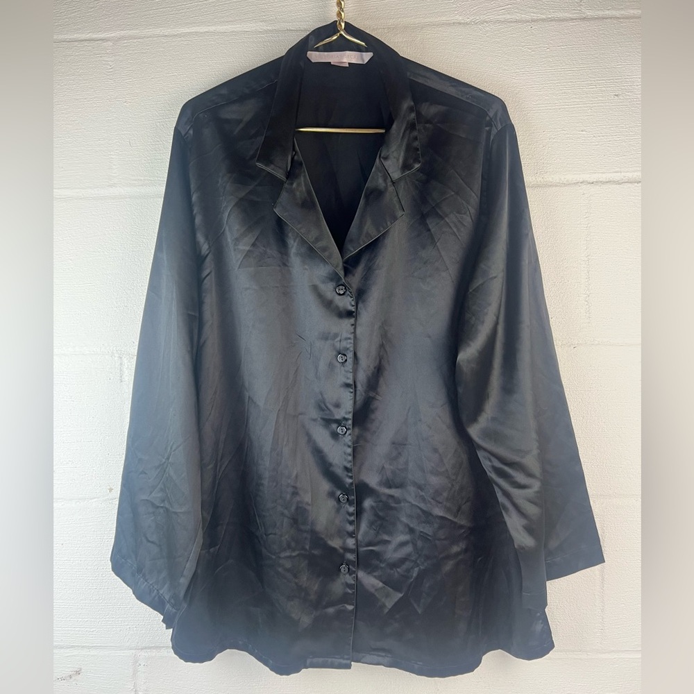 Victoria’s Secret Black Satin Pajama Top, Large